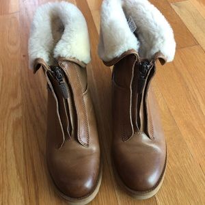 Ugh platform zip up boots.